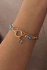 Gold Renk Yonca Figür Mavi Kristal Boncuk Detay Kadın Bileklik