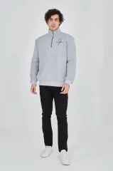 Erkek Yarım Fermuarlı Baskılı Sweat - Gri
